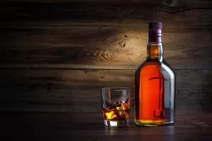 Водич за флаше вискија: вештина израде шкотског вискија